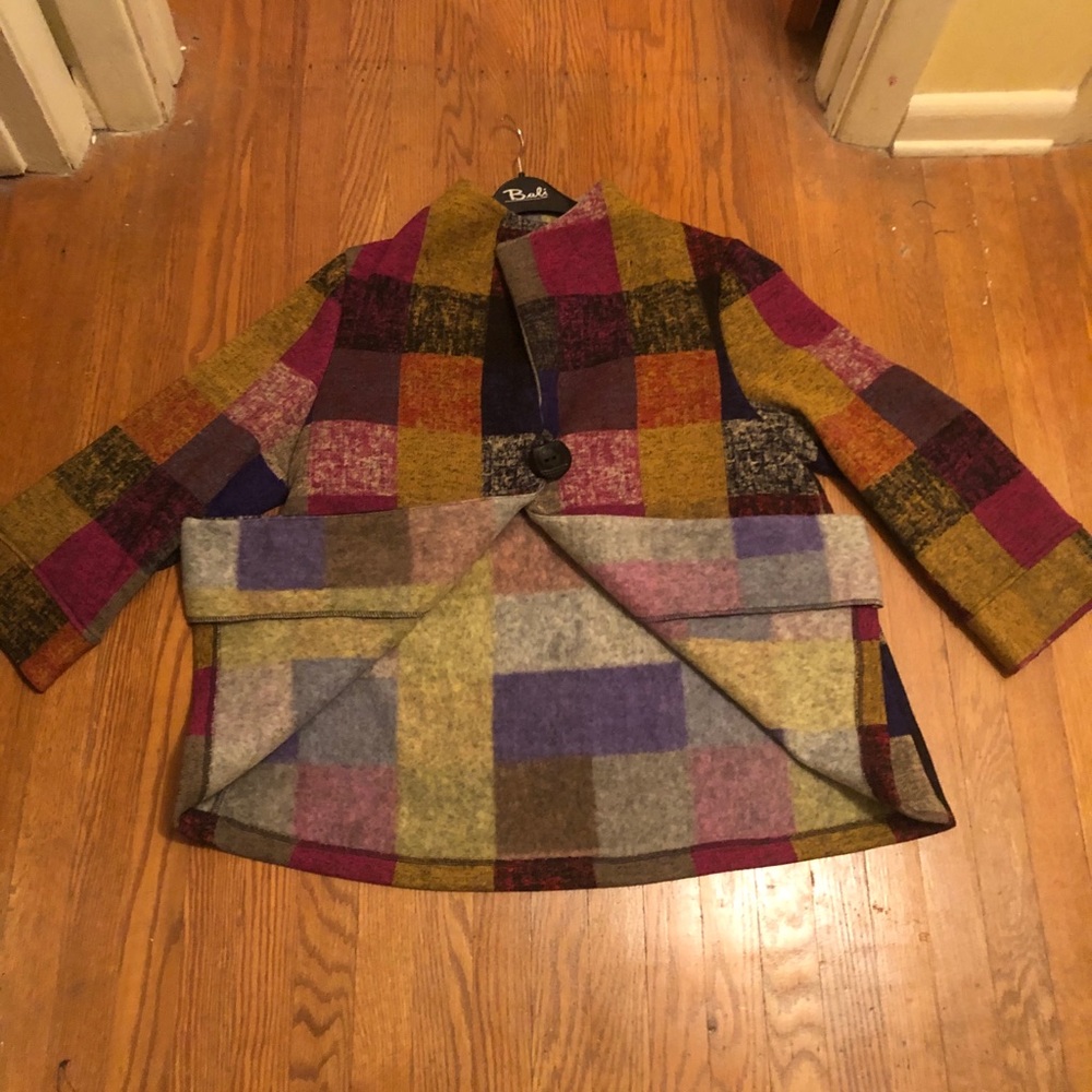 Jacket - Picture 5 of 6